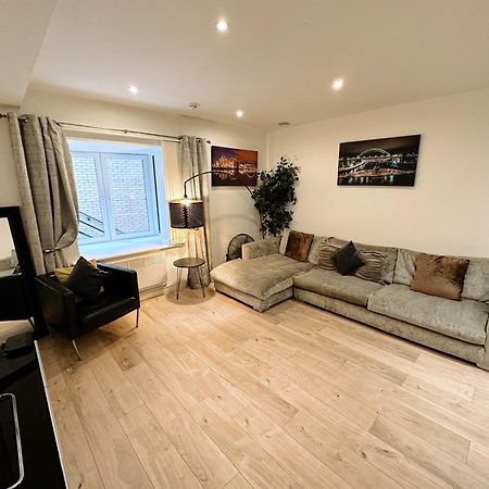 Newcastle Quayside - Sleeps 8 - Central Location Apartment ภายนอก รูปภาพ